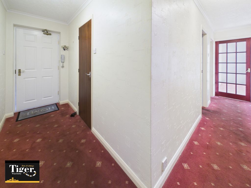 Property photo 2 of 12 Cam01931G0-Pr0346-Still007