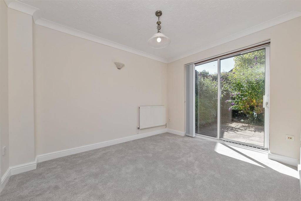 Property photo 3 of 22 9Wayside-10.Jpg