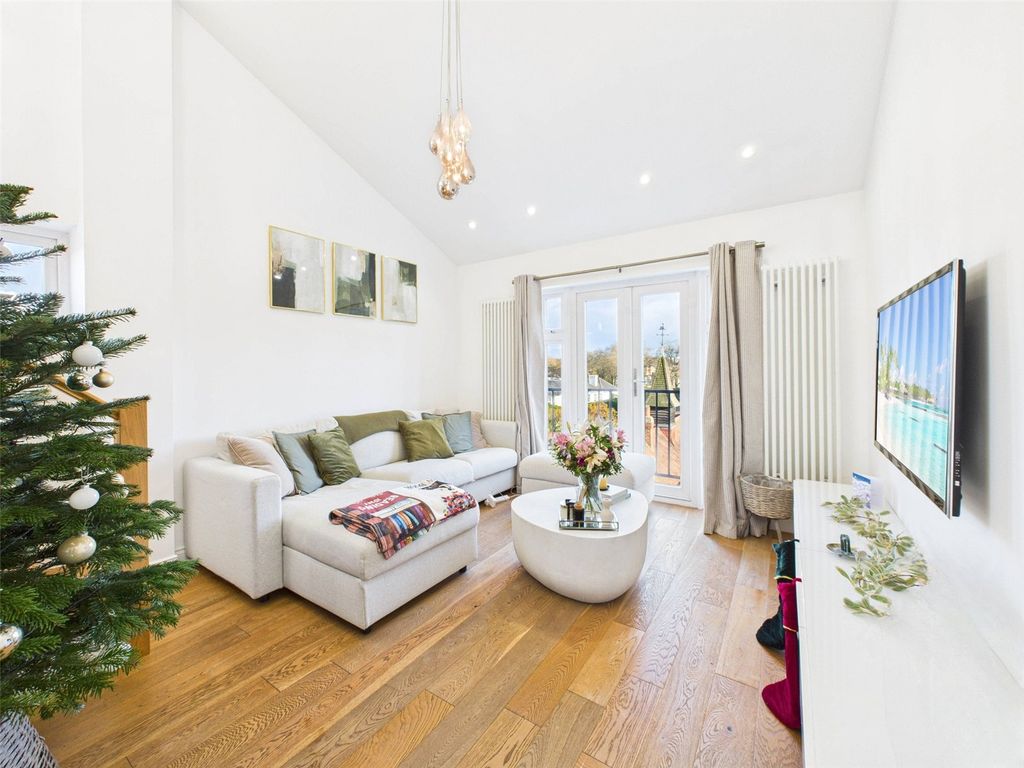 Property photo 1 of 12 Picture 1