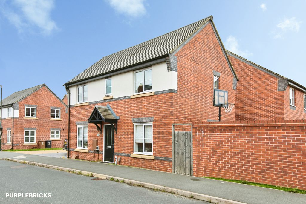 Property photo 2 of 22