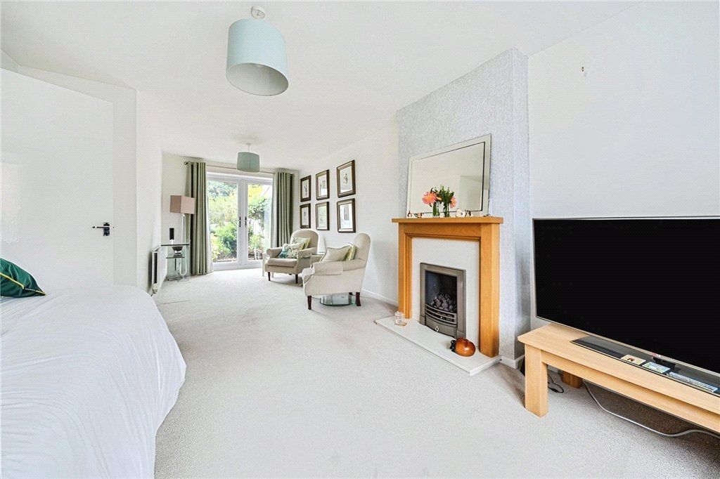 Property photo 3 of 17 Picture No. 24