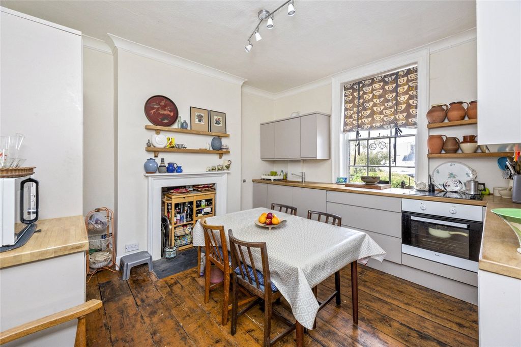 Property photo 3 of 20 Picture No. 09