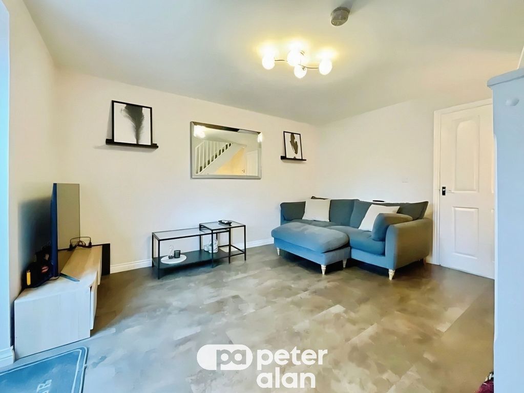 Property photo 3 of 9 Image