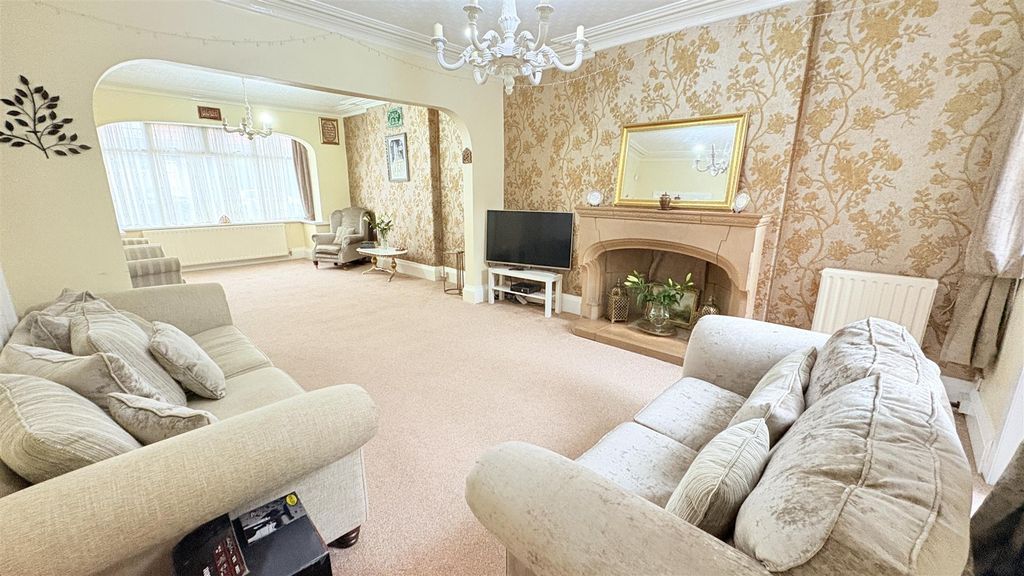 Property photo 3 of 26 Living Room