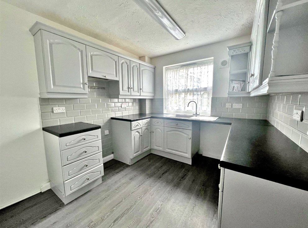 Property photo 3 of 9 Picture No. 08