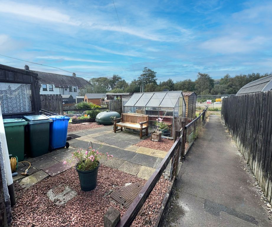 Property photo 2 of 22