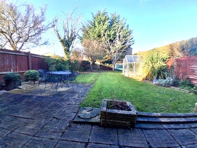 Property photo 2 of 11 A