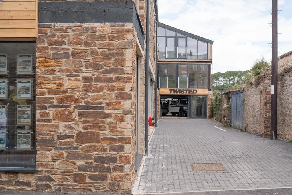 Property photo 3 of 6 Photo 3