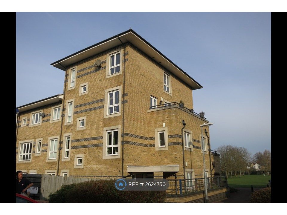 Property photo 3 of 24