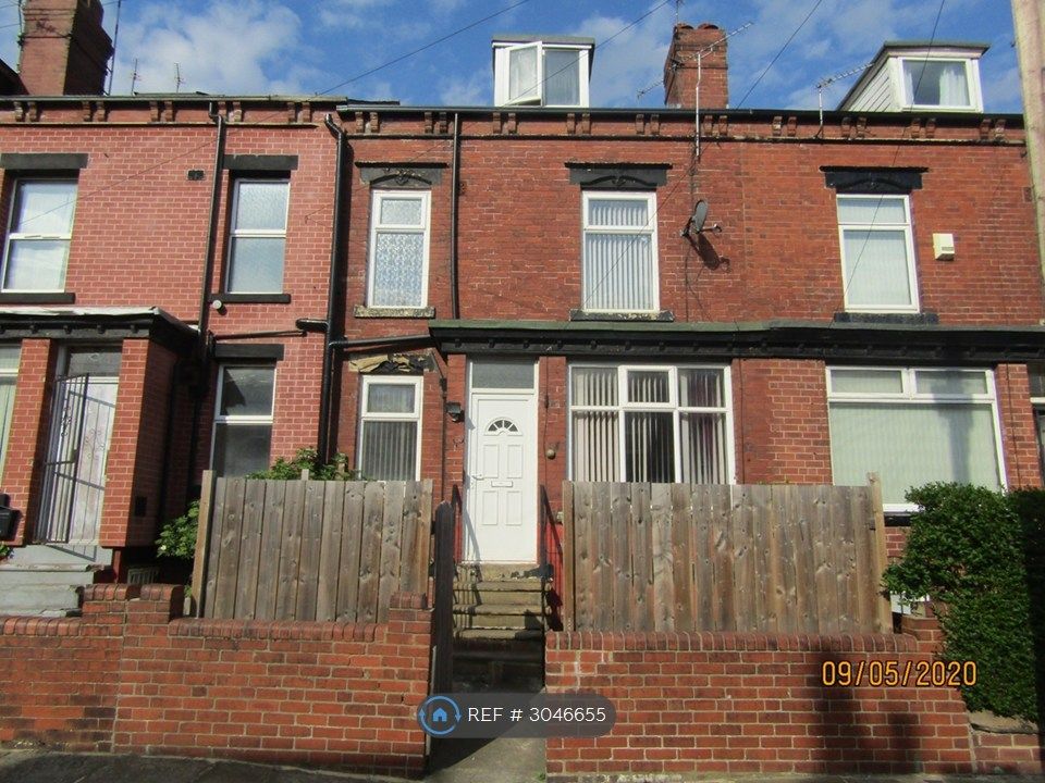 Property photo 2 of 11
