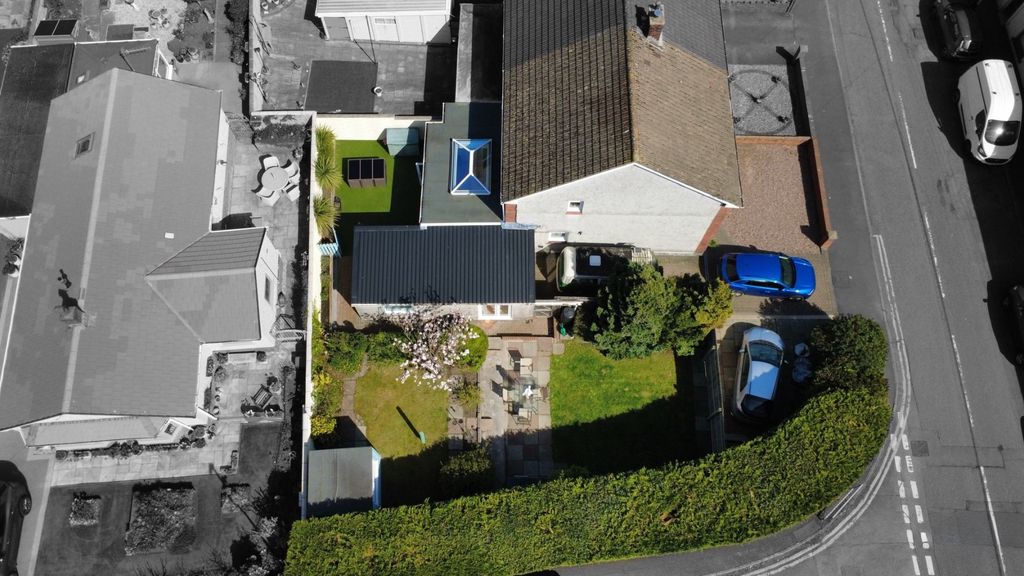 Property photo 2 of 32 5044573