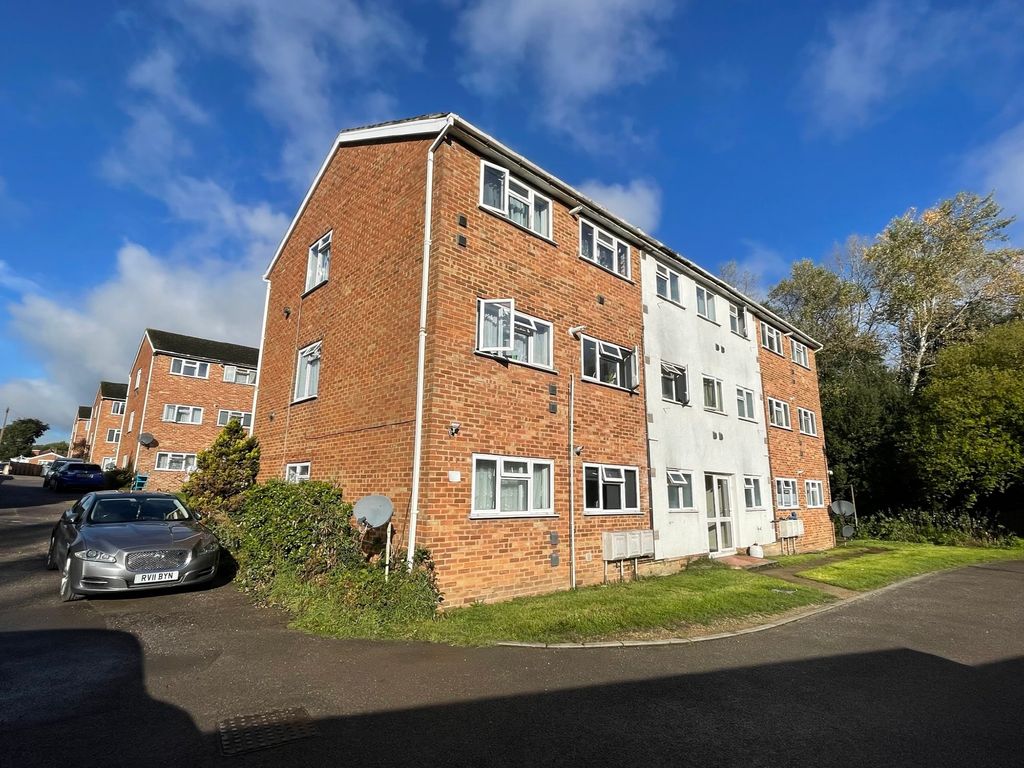 2 bed flat for sale Swaythling