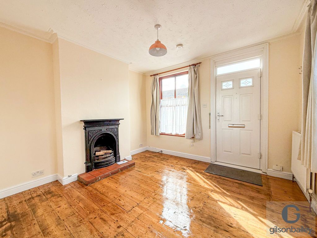 Property photo 2 of 10 5-2
