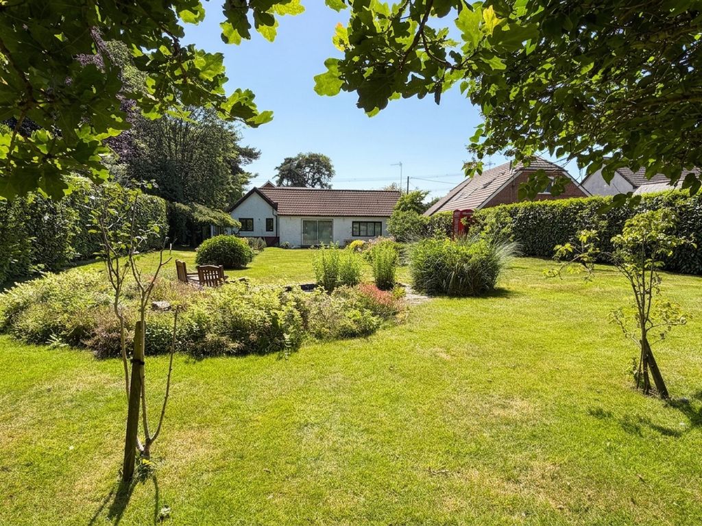 Property photo 3 of 19