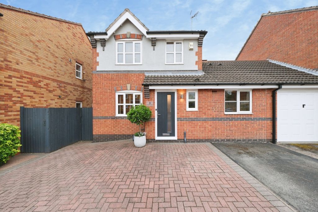 Property photo 1 of 19 Pbox-Img.Jpg