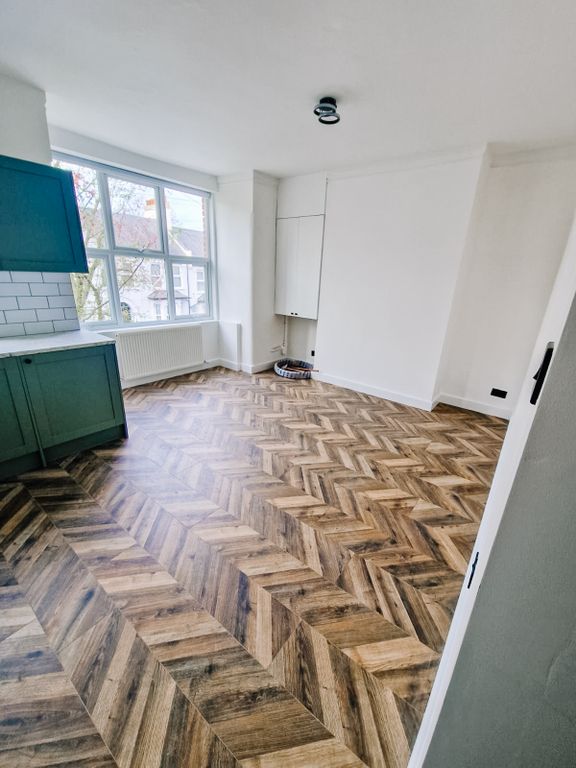 Property photo 3 of 7 Photo 3