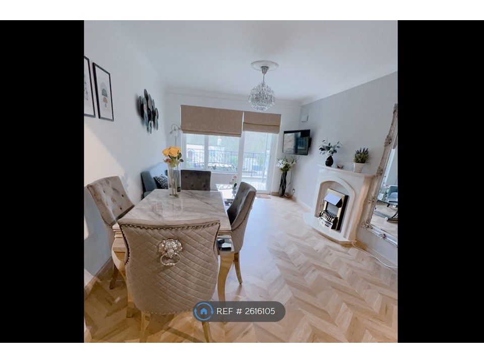Property photo 2 of 30