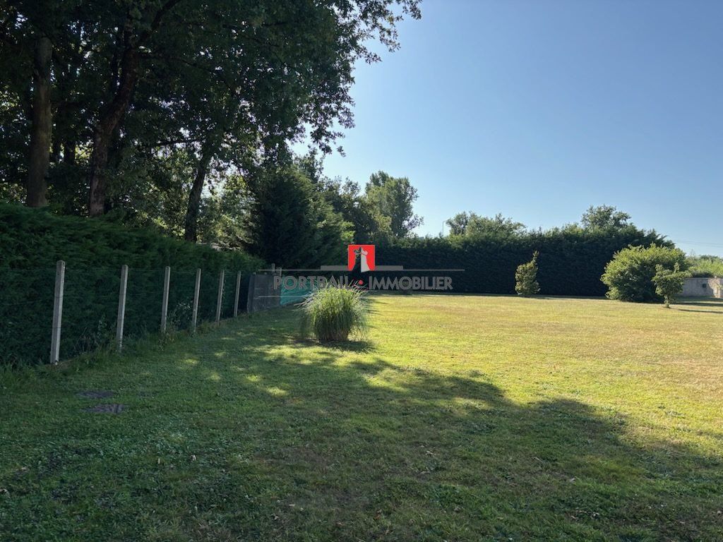 Property photo 1 of 1 Land For Sale In Saint-André-De-Cubzac