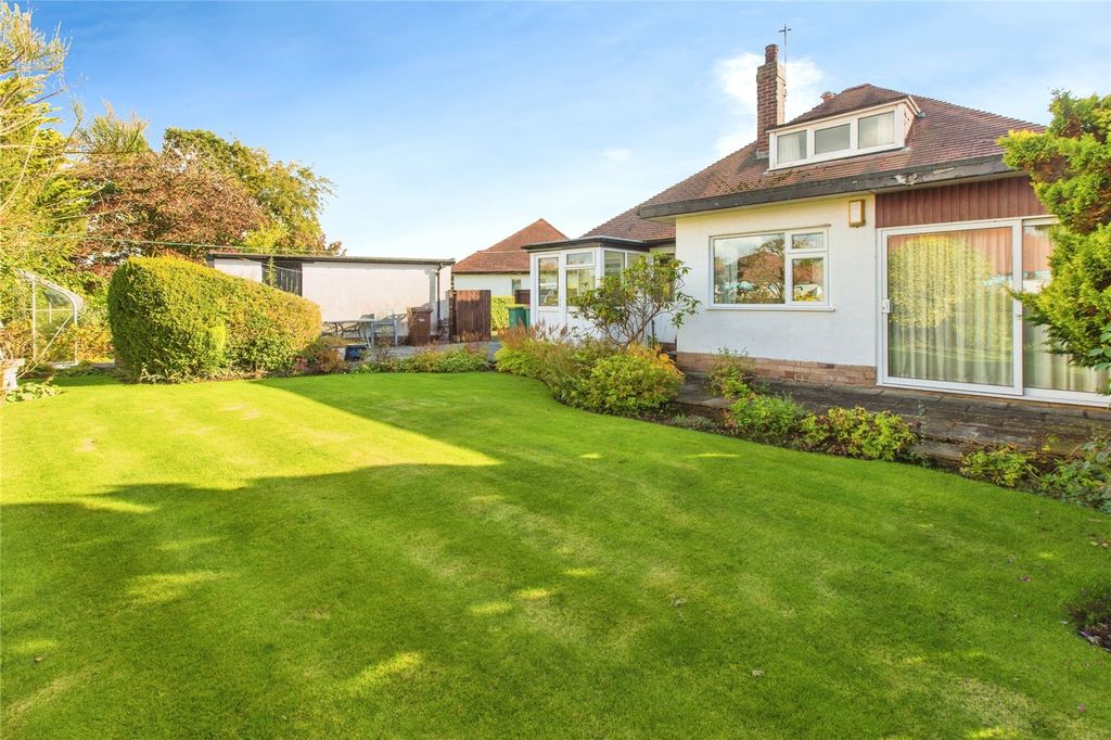 Property photo 1 of 17 Picture No. 05