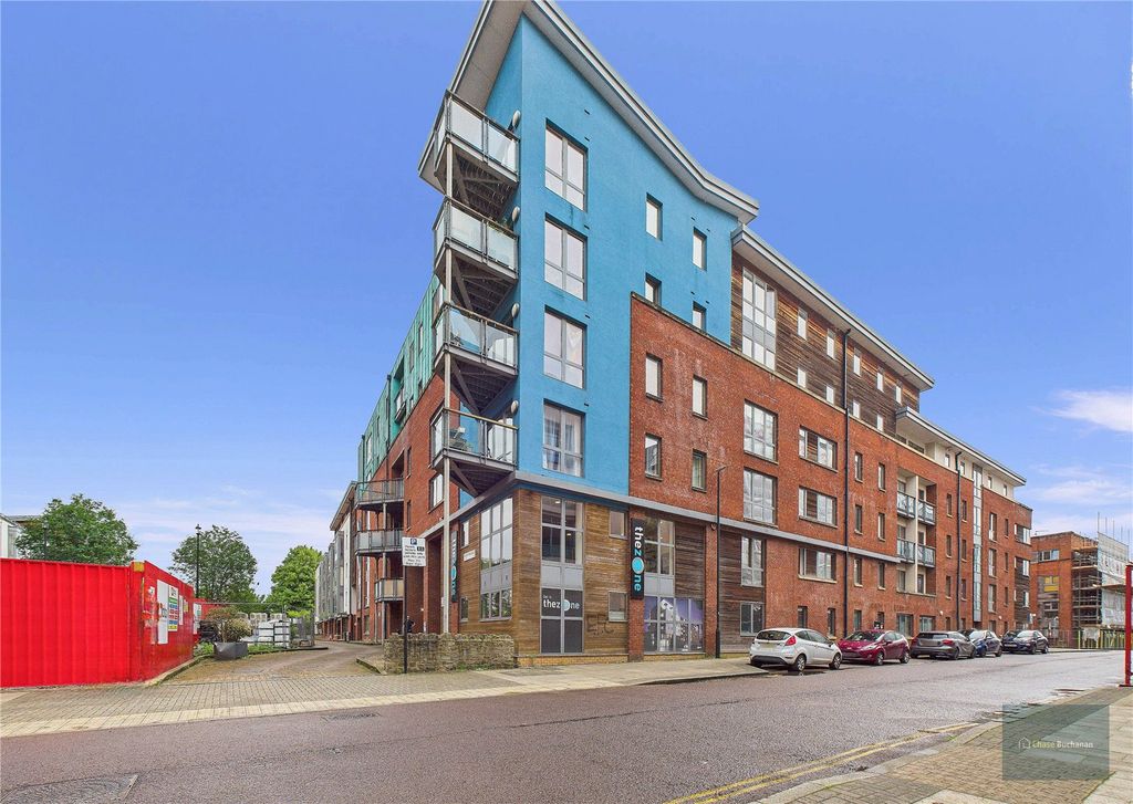 Property photo 1 of 13 Picture No. 16