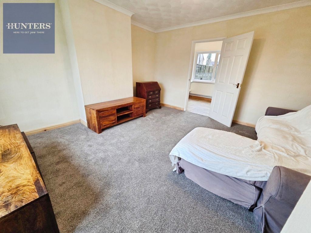 Property photo 3 of 11 Pbox-Img.Jpg