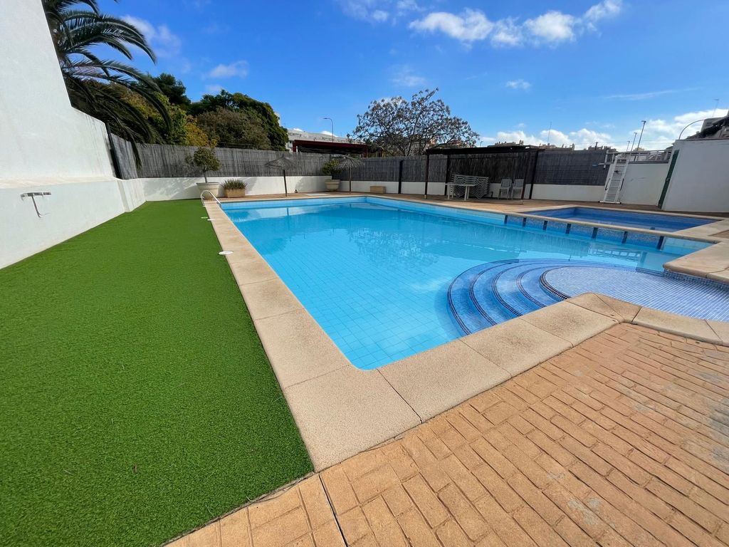 Property photo 1 of 12 Foto 1 - Pool Top.Jpeg