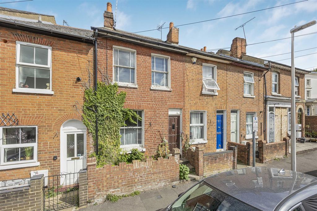 Property photo 2 of 17