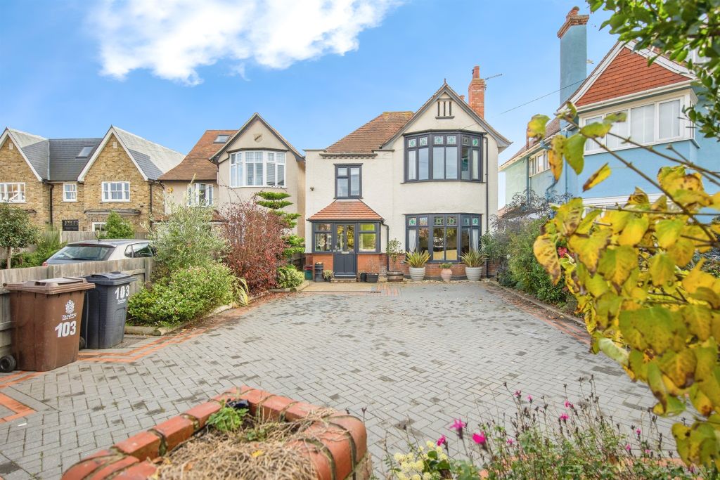 Property photo 1 of 21