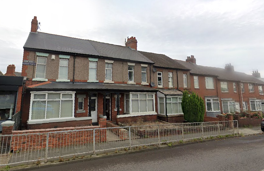 Property photo 1 of 3