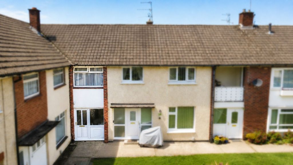 Property photo 1 of 18