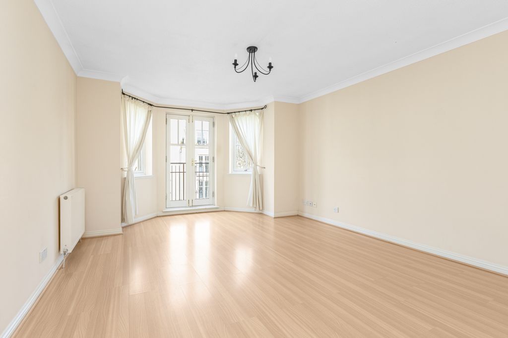 Property photo 2 of 15 Property Image 2