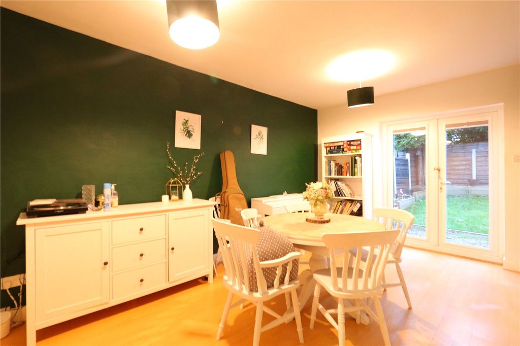 Property photo 3 of 13 Dining Room