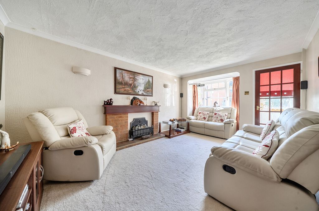 Property photo 3 of 17 1449596 (19).Jpg