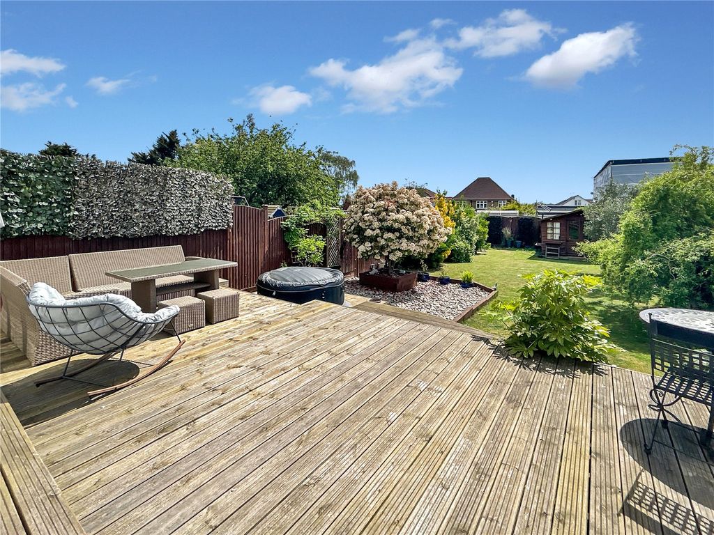 Property photo 1 of 38 Picture No. 28