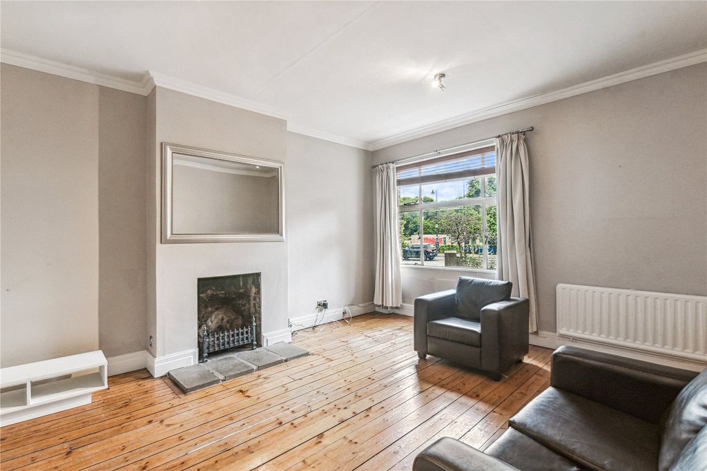Property photo 2 of 12 Picture No. 08