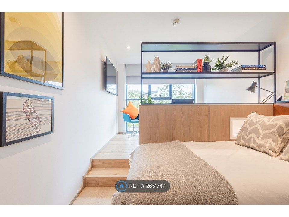 Property photo 2 of 5