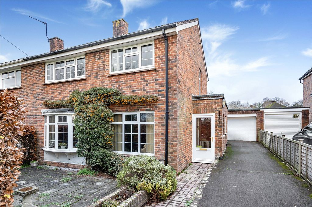 Property photo 1 of 20 Picture No. 12