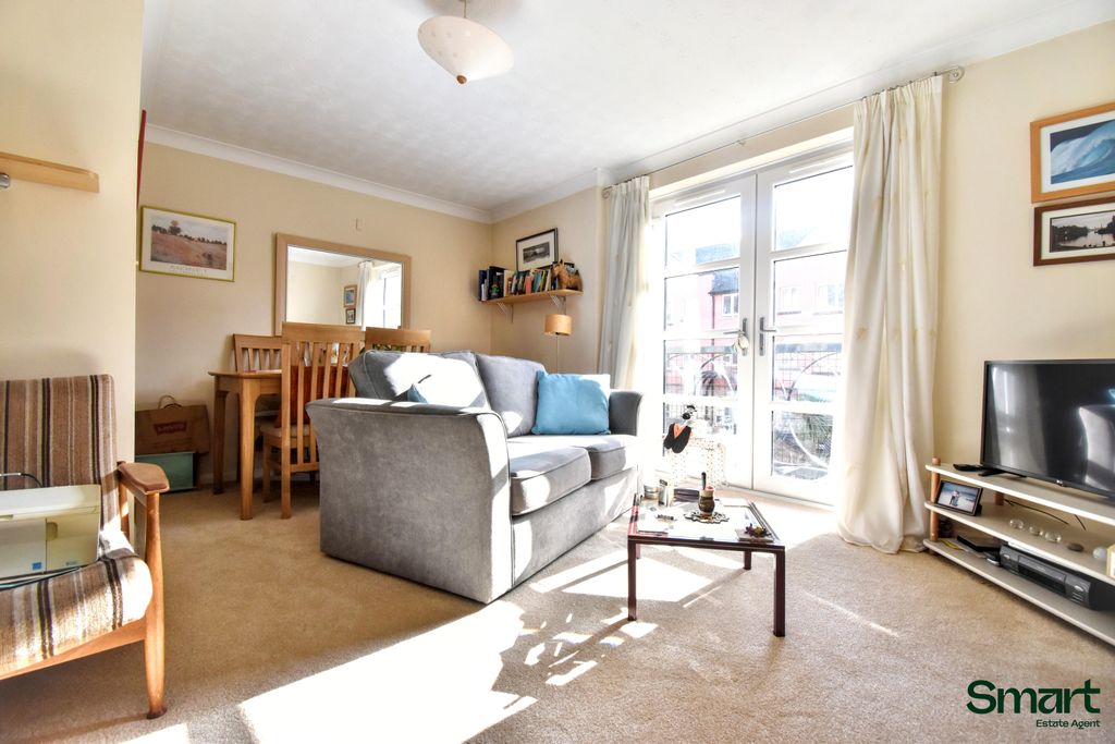 Property photo 2 of 10 Dsc_0600