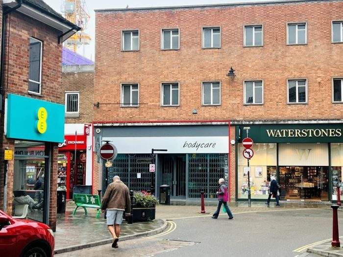 Property photo 1 of 4