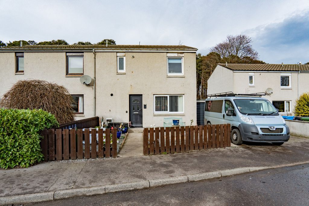 Property photo 1 of 31