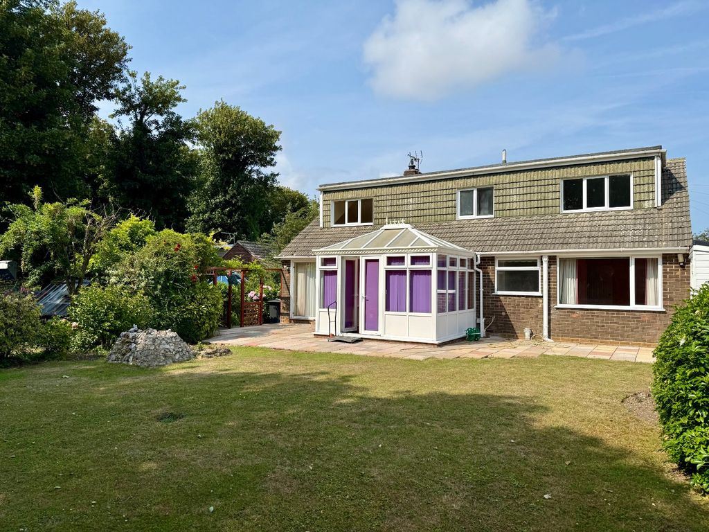 Property photo 1 of 17 Picture No. 18