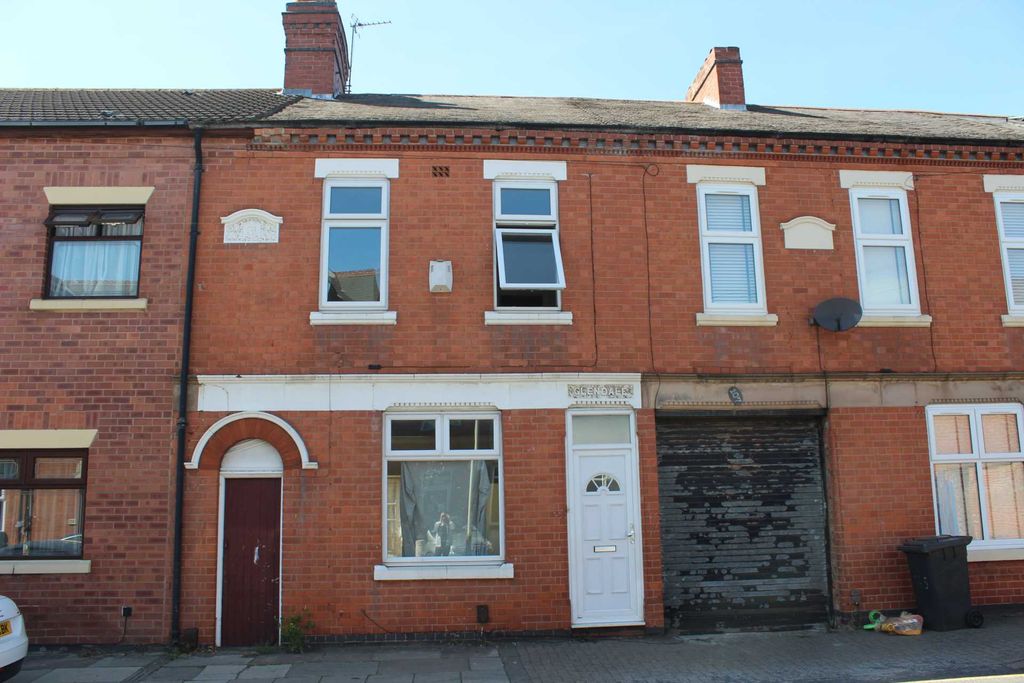 Property photo 1 of 13