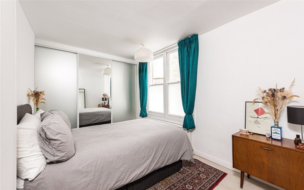 Property photo 2 of 7 Picture No. 26