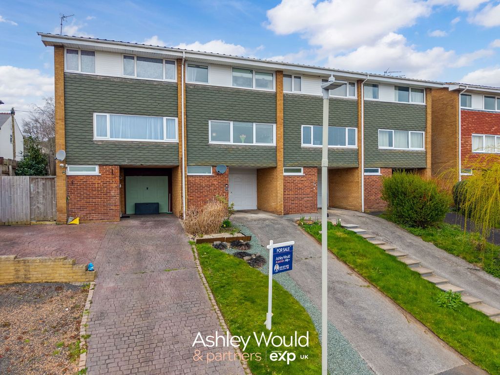 Property photo 1 of 20