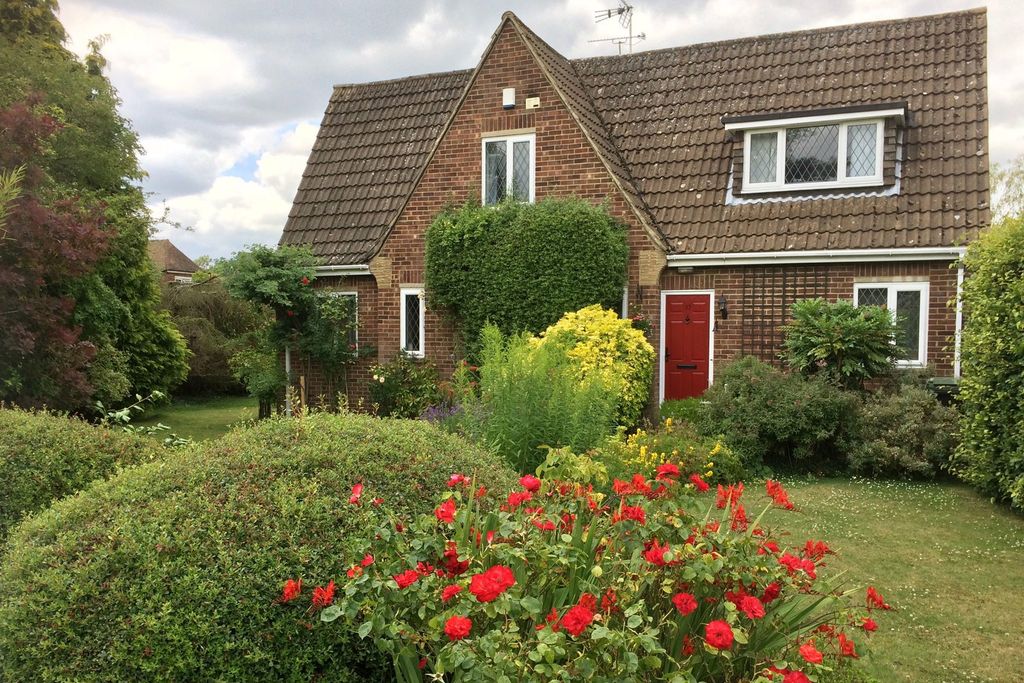 Property photo 1 of 43