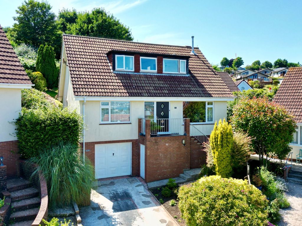 Property photo 1 of 26