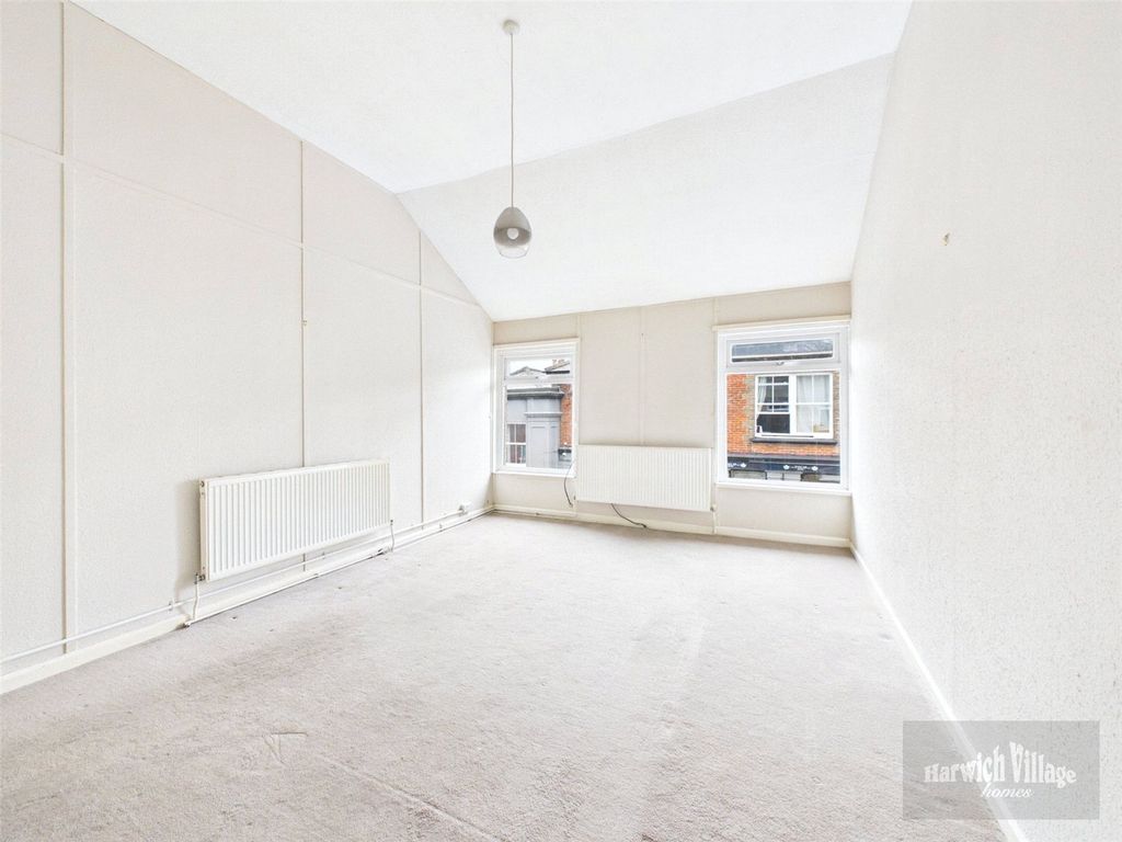 Property photo 2 of 10 Picture No. 20