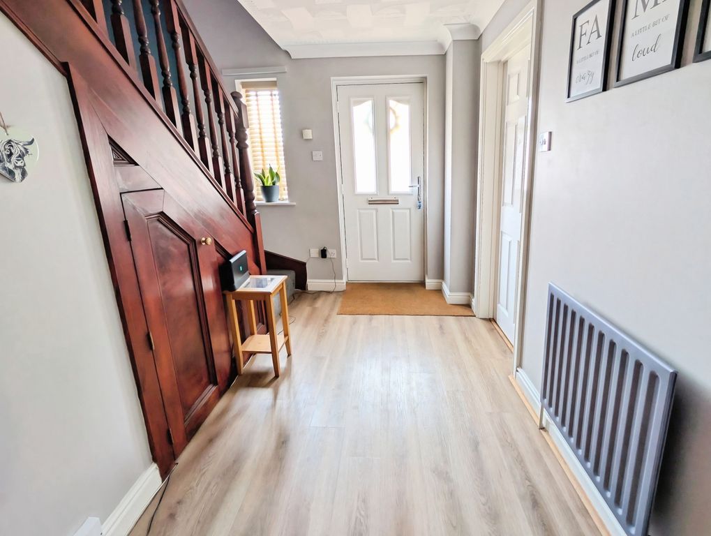 Property photo 2 of 19 1A43Dad4-d22260Fa-Eeb3-4501-87d2-29324833963c