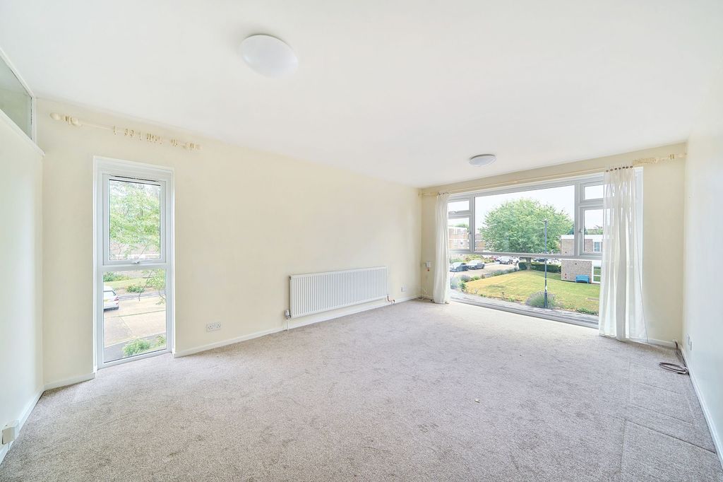 Property photo 3 of 20