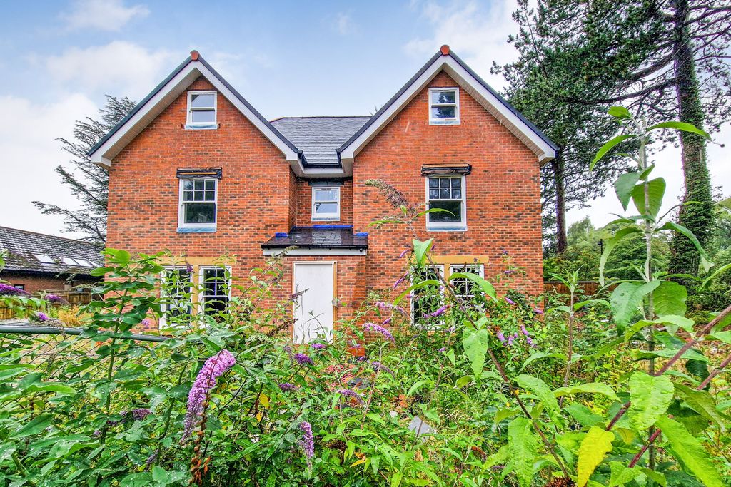 Property photo 1 of 5 Land On The South Side Of Dipwood Road, Rowlands Gill, Tyne And Wear, Ne39 1De